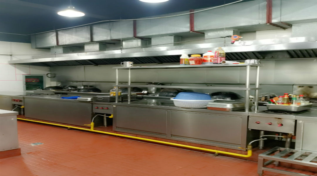 Automatic grease interceptor