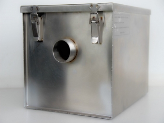 Stainless steel material Family kitchen oily Grease water separation