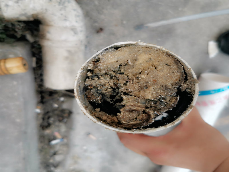 Effectively reduce restaurant kitchen waste: it is recommended to install oil and water separation equipment